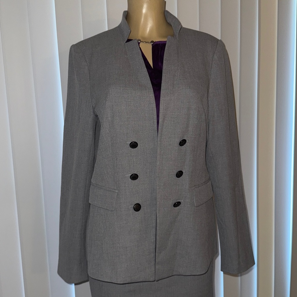 White House Black Market Gray Blazer